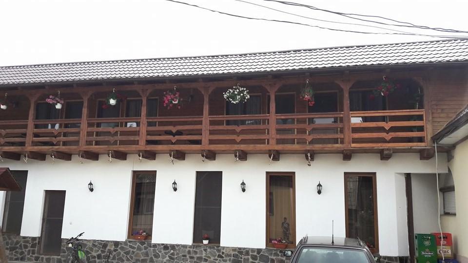 Pensiune Restaurant La Pogace Sapinta Exterior foto